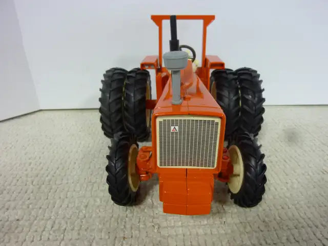 1/16 ALLIS-CHALMERS TWO-TWENTY Farm Toy Tractor