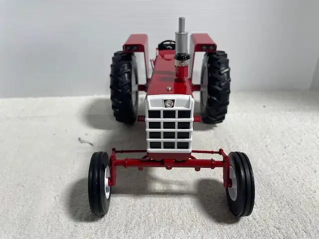 1/16 COCKSHUTT 1800 WNAX Farm Toy Tractor