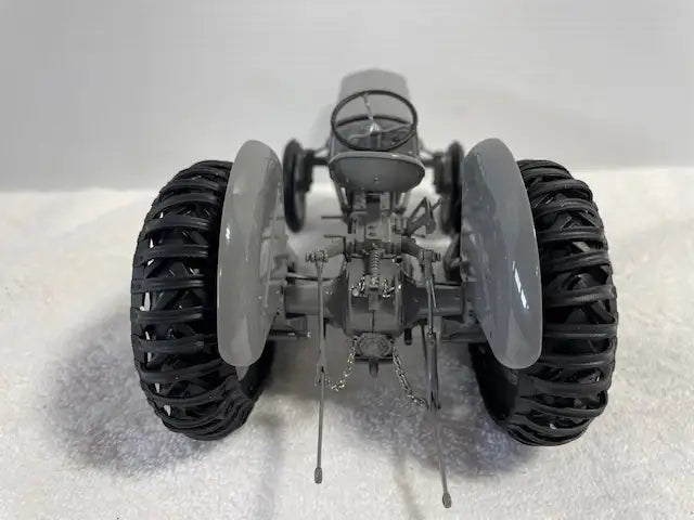 1/16 FERGUSON TEA-20 Die-Cast Farm Toy Tractor