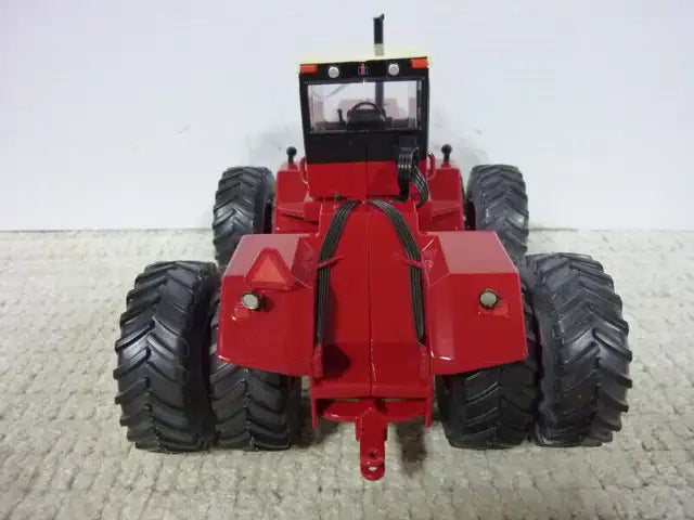 1/32 INTERNATIONAL 4786 Farm Toy Tractor