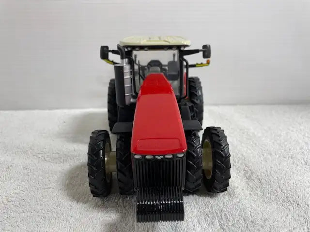 1/32 VERSATILE 310 MFWD INTRO Farm Toy Tractor