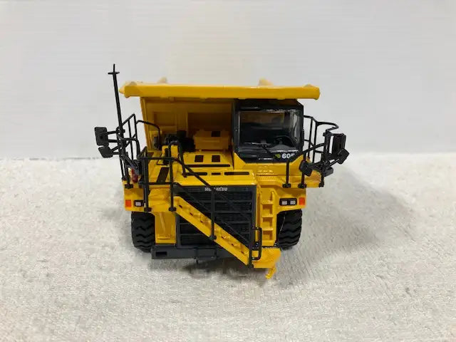 1/50 KOMATSU HD 605 Mining Dump Truck Toy