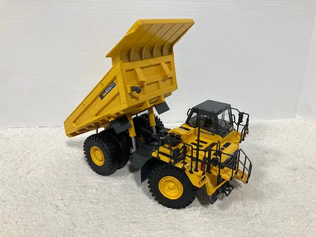 1/50 KOMATSU HD 605 Mining Dump Truck Toy