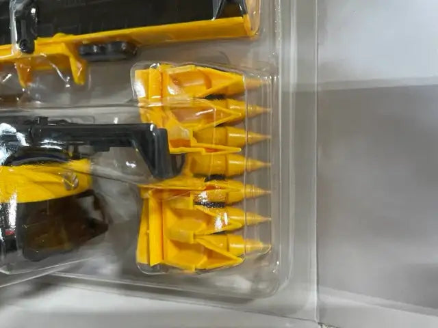 1/64 NEW HOLLAND CR9.90 2023 FARM SHOW Toy Combine