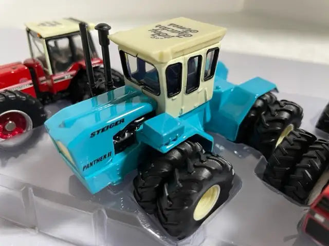 1/64 TOY TRACTOR TIMES 40TH ANN. CIH Farm Toy Set