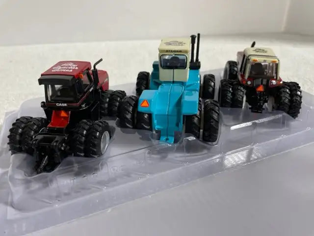 1/64 TOY TRACTOR TIMES 40TH ANN. CIH Farm Toy Set