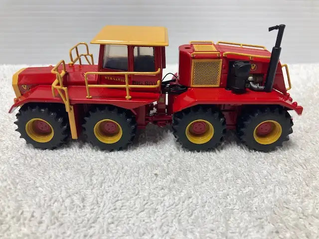 1/64 VERSATILE 1080 BIG ROY 4wd Farm Toy Tractor