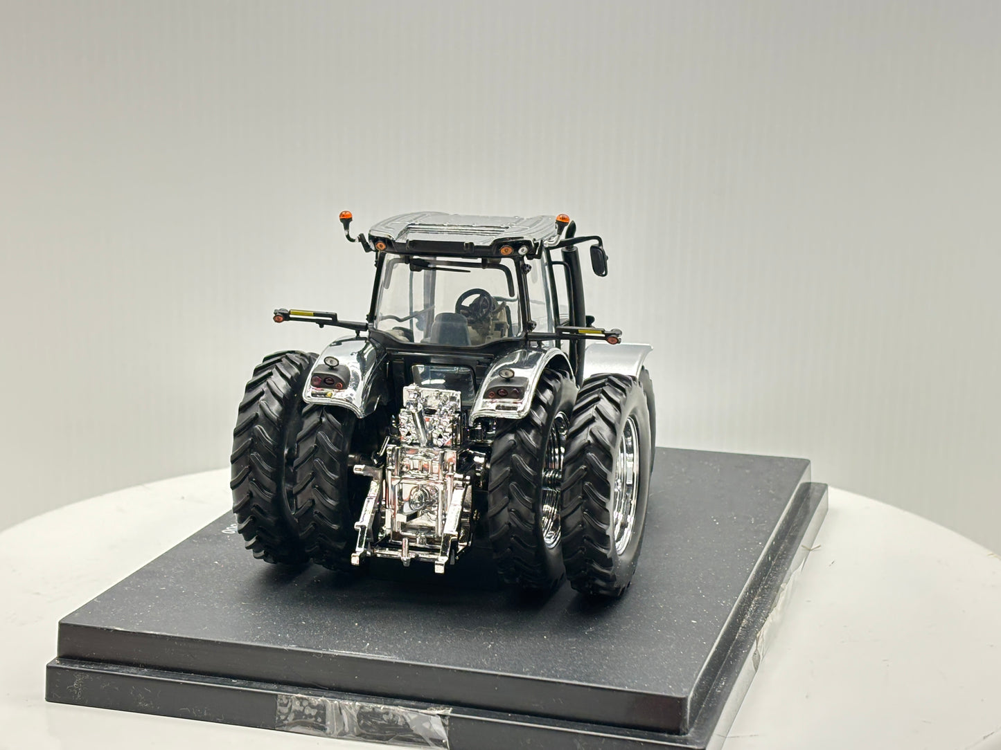 1/32 Agco DT275B Louisville