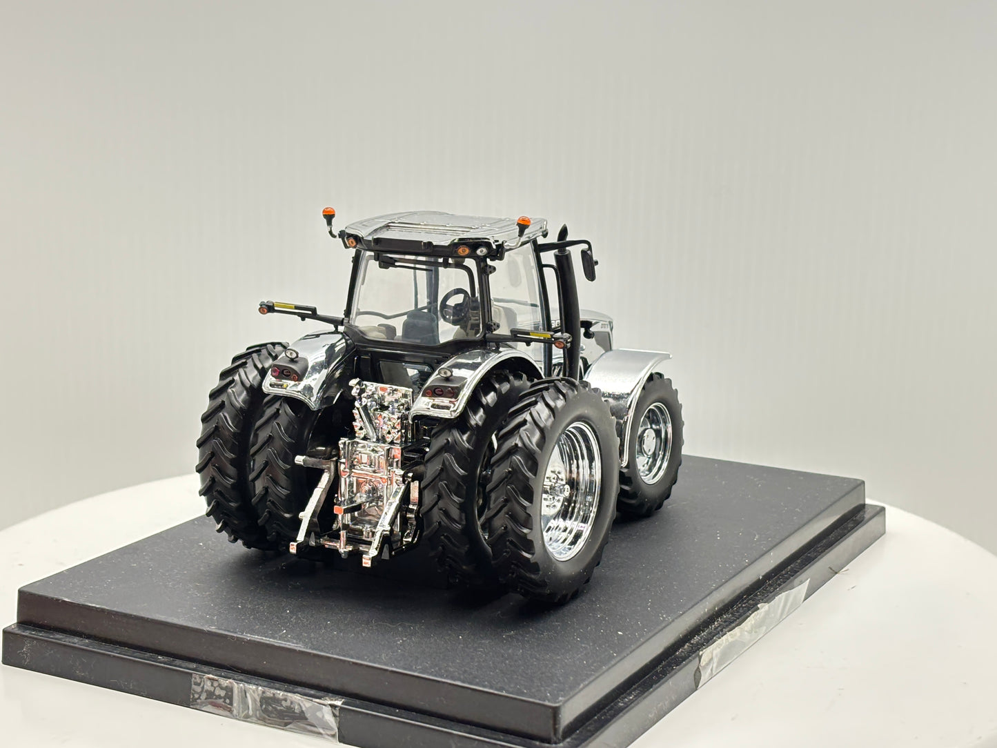 1/32 Agco DT275B Louisville