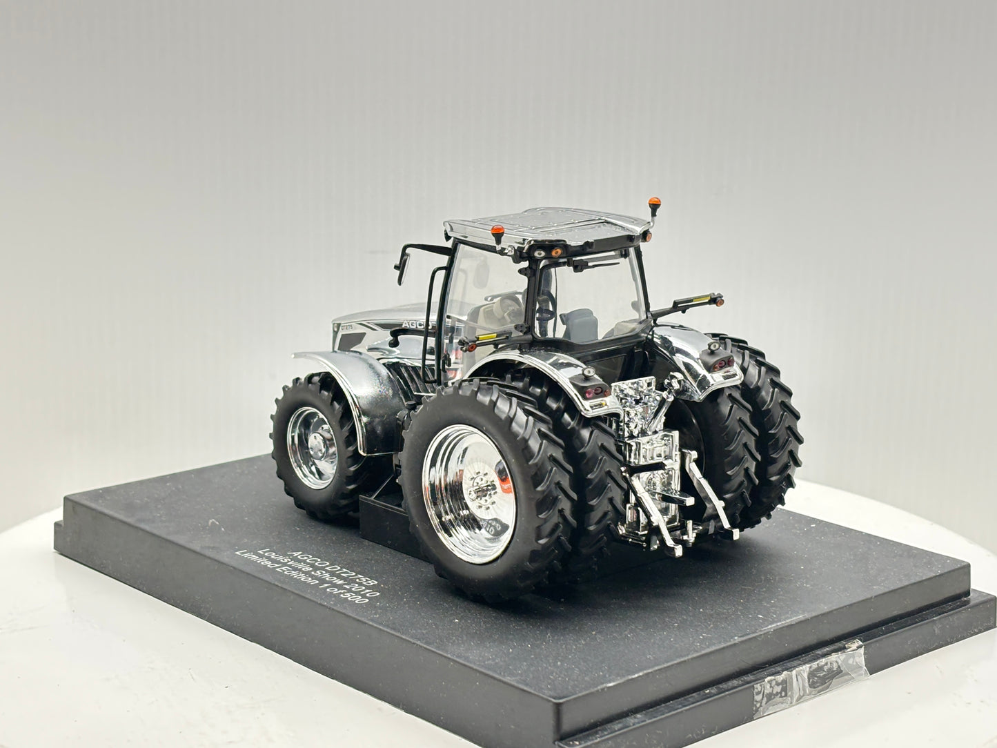 1/32 Agco DT275B Louisville