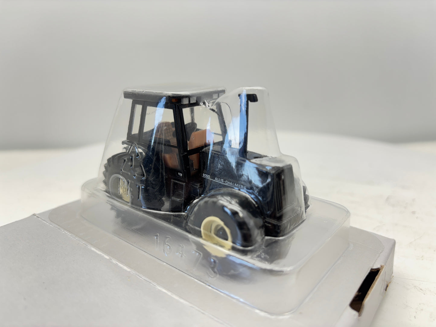 1/64 Allis-Chalmers 8050 FWA Black Chase