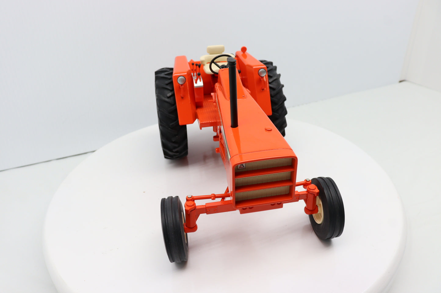 1/16 Allis-Chalmers 190XT