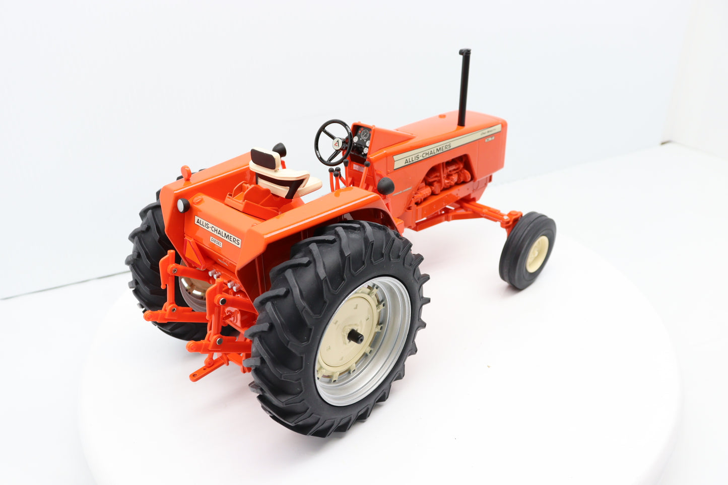 1/16 Allis-Chalmers 190XT