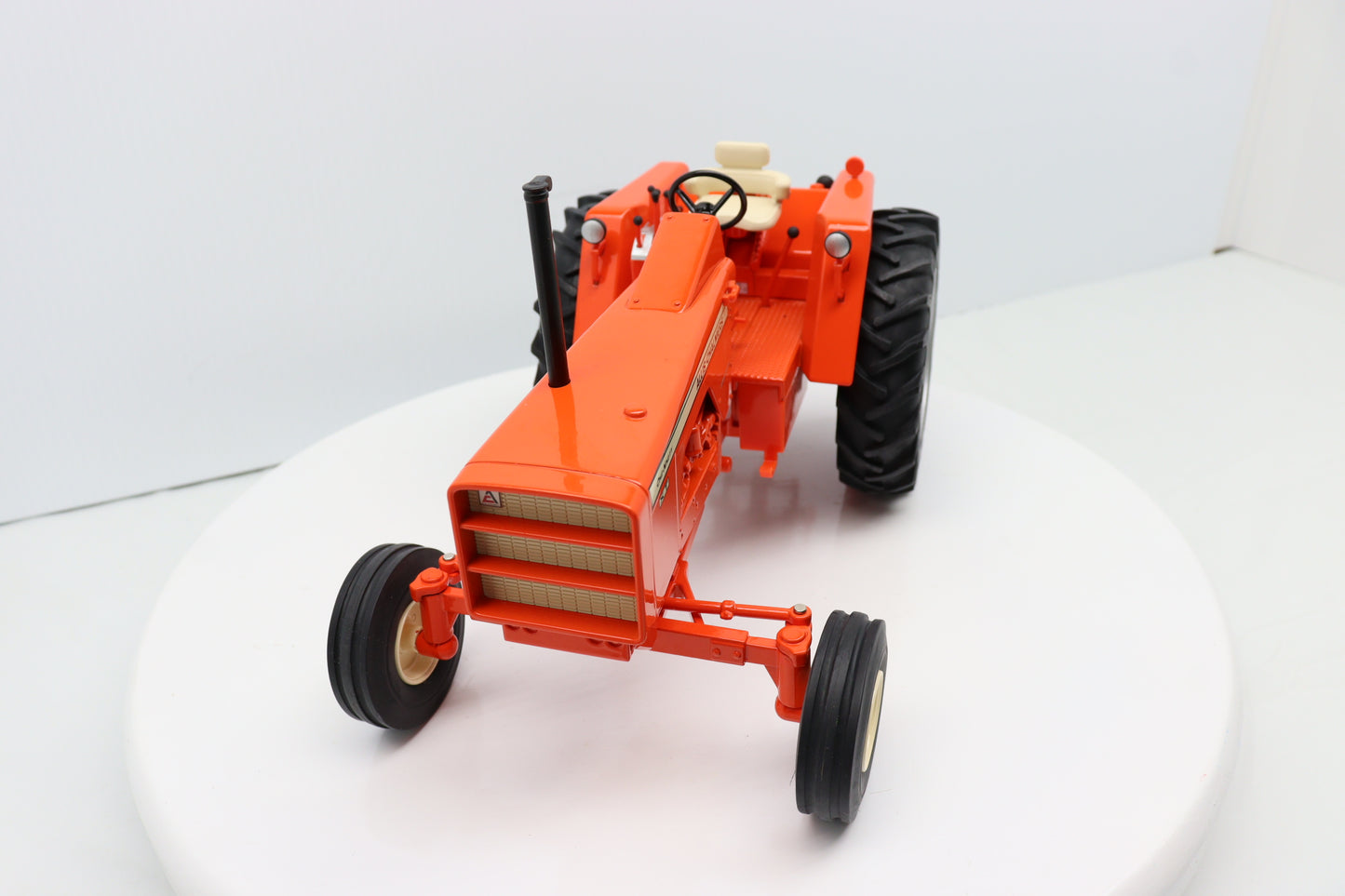 1/16 Allis-Chalmers 190XT