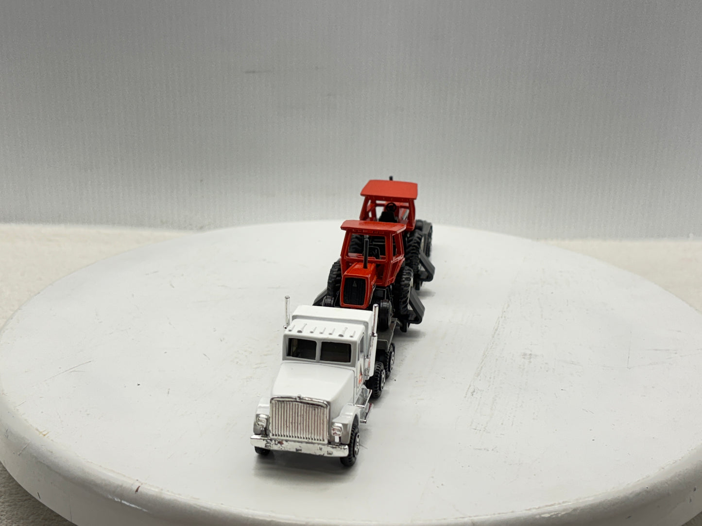 1/64 Allis-Chalmers 8070 Semi Set
