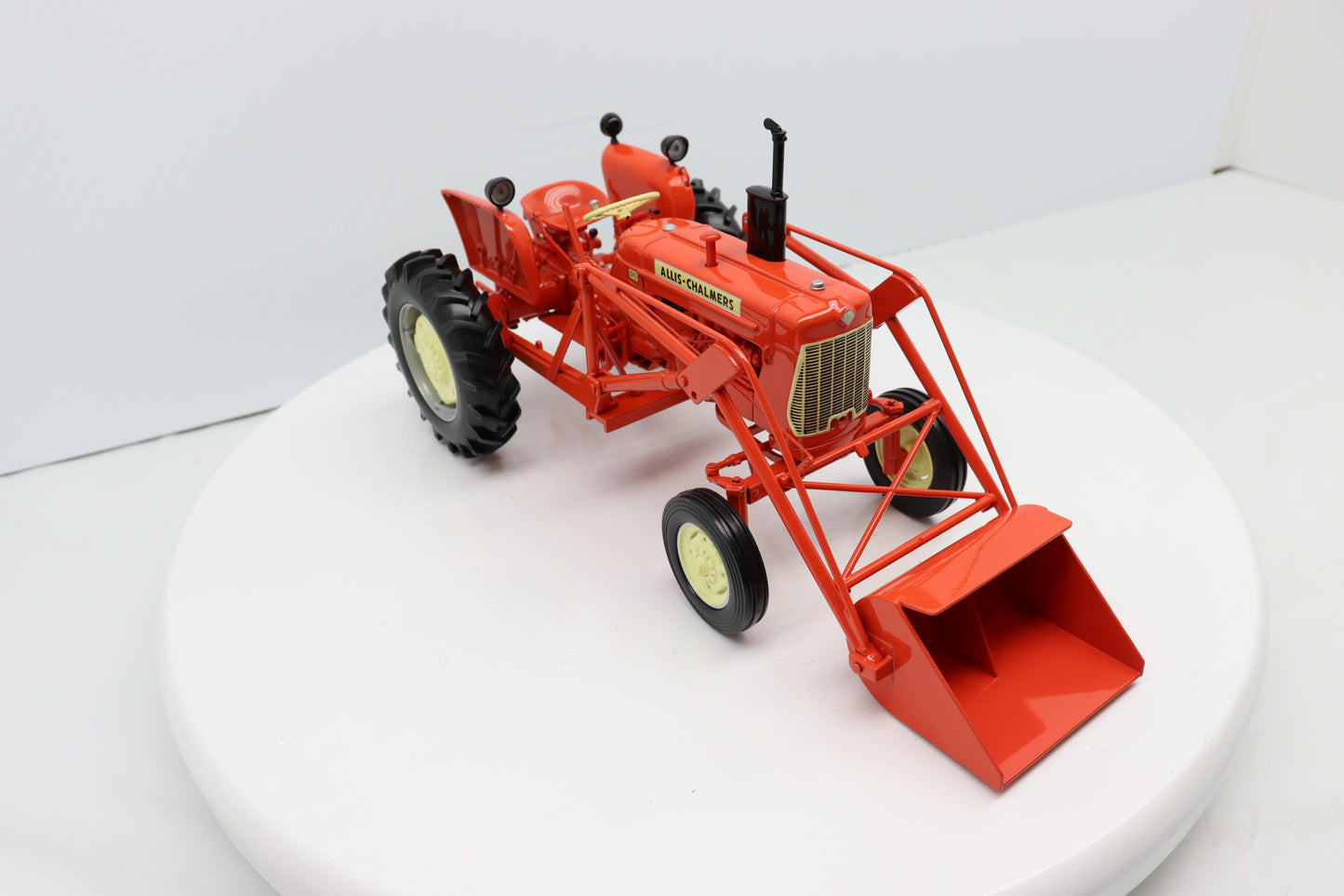 1/16 Allis Chalmers D-15 SCT939