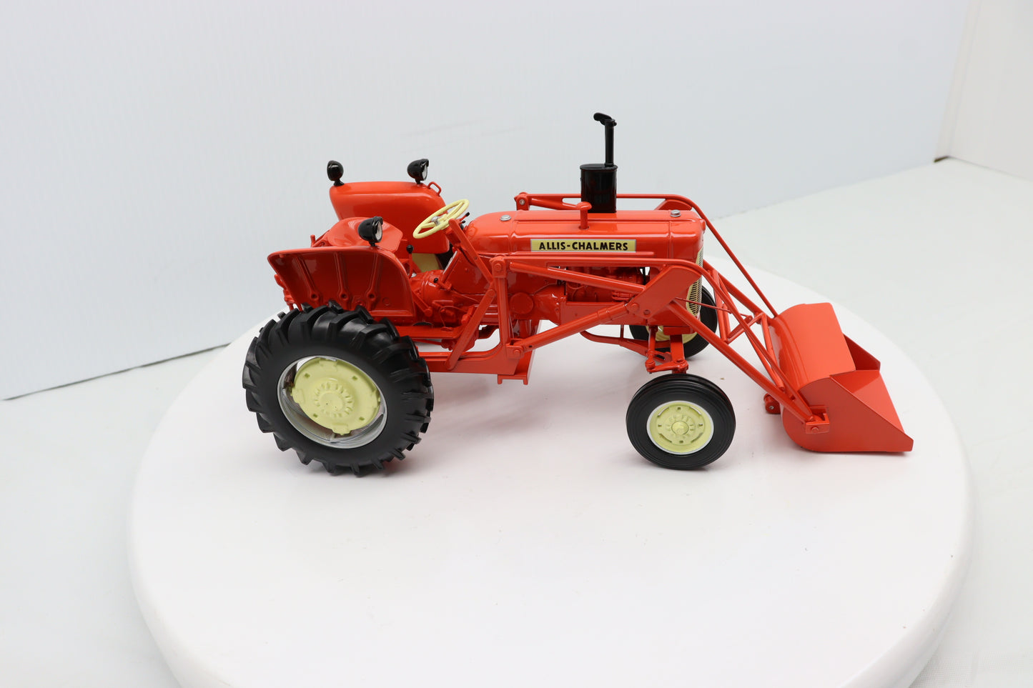 1/16 Allis Chalmers D-15 SCT939