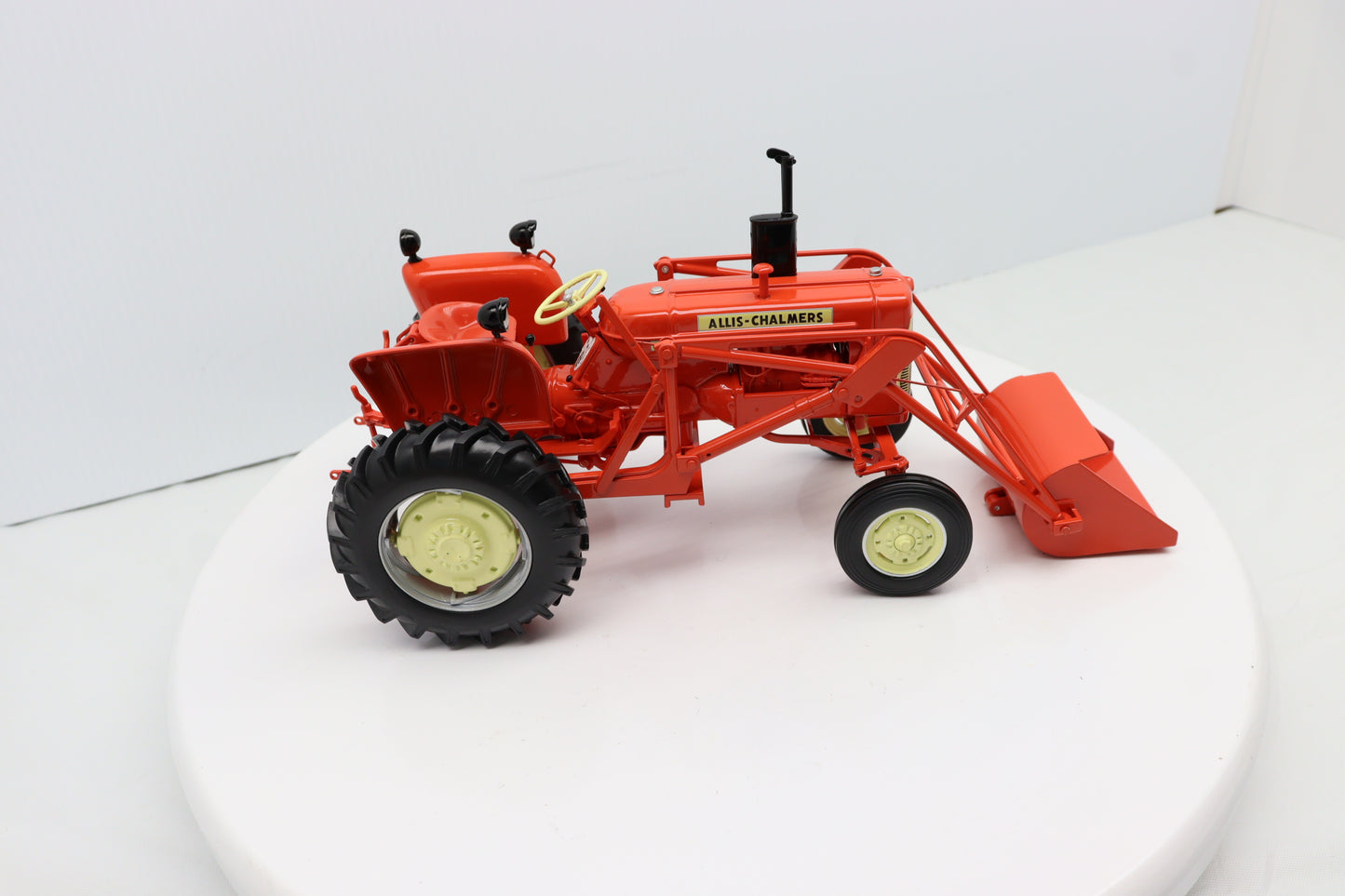 1/16 Allis Chalmers D-15 SCT939