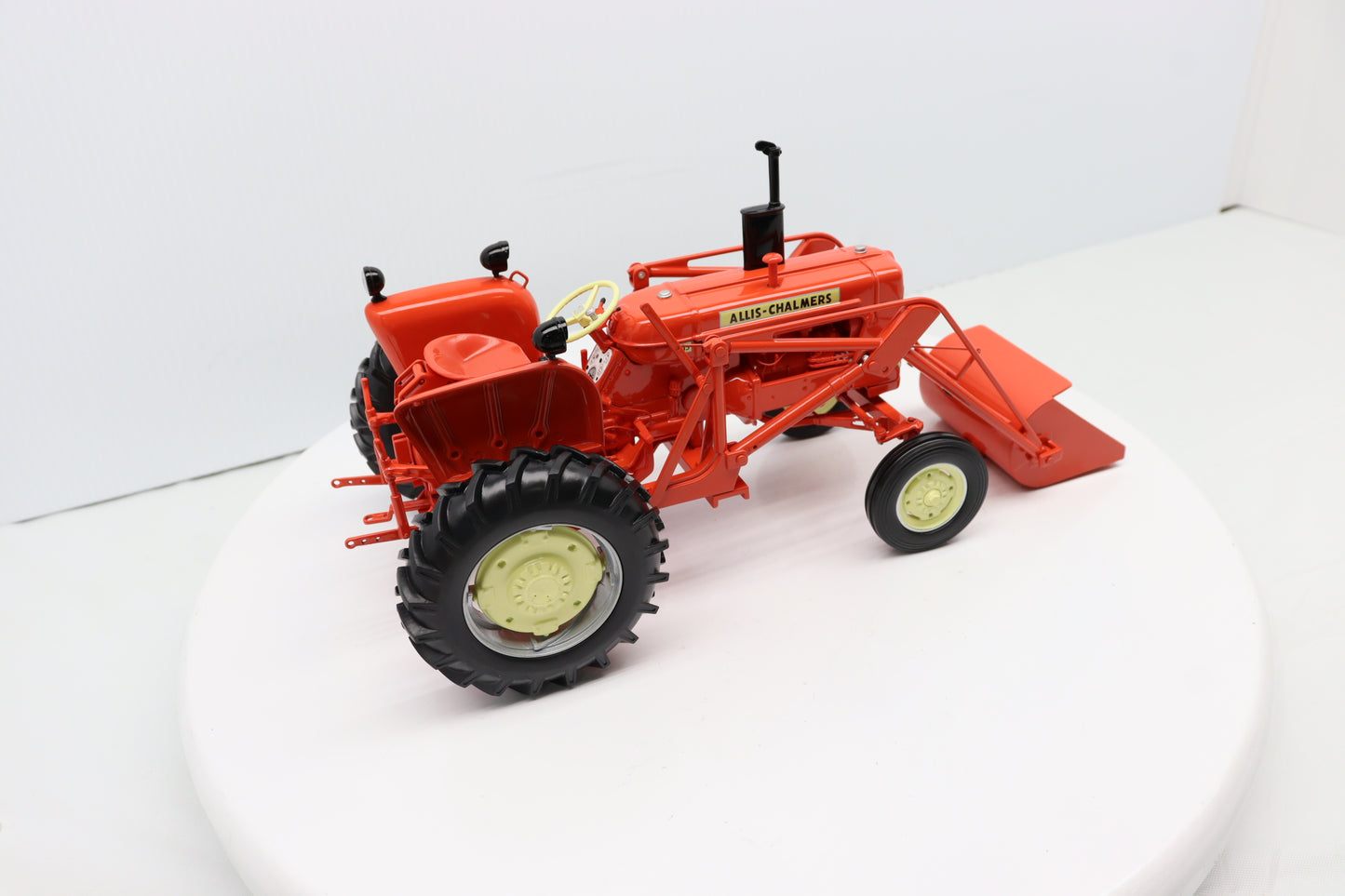 1/16 Allis Chalmers D-15 SCT939