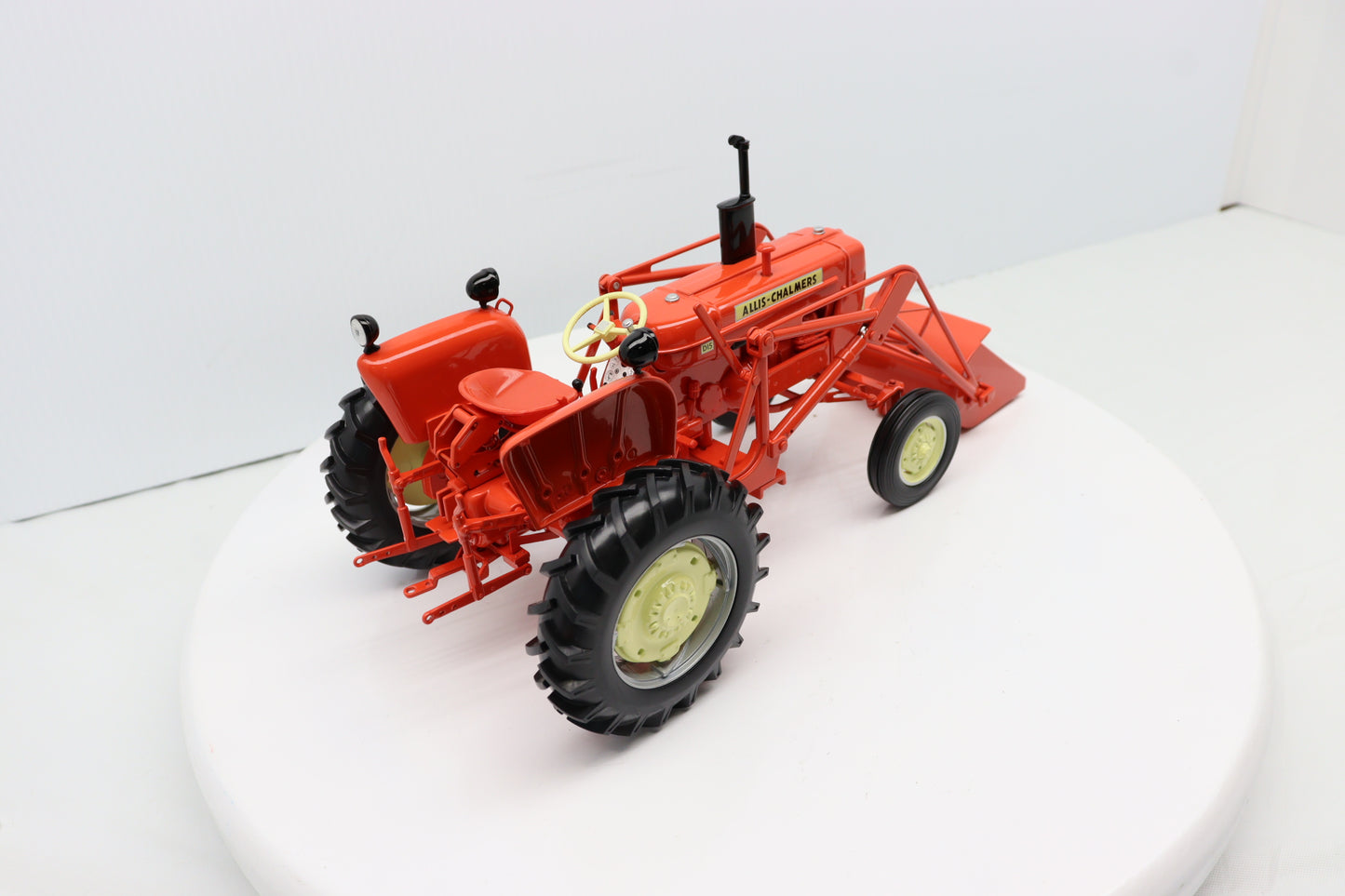 1/16 Allis Chalmers D-15 SCT939
