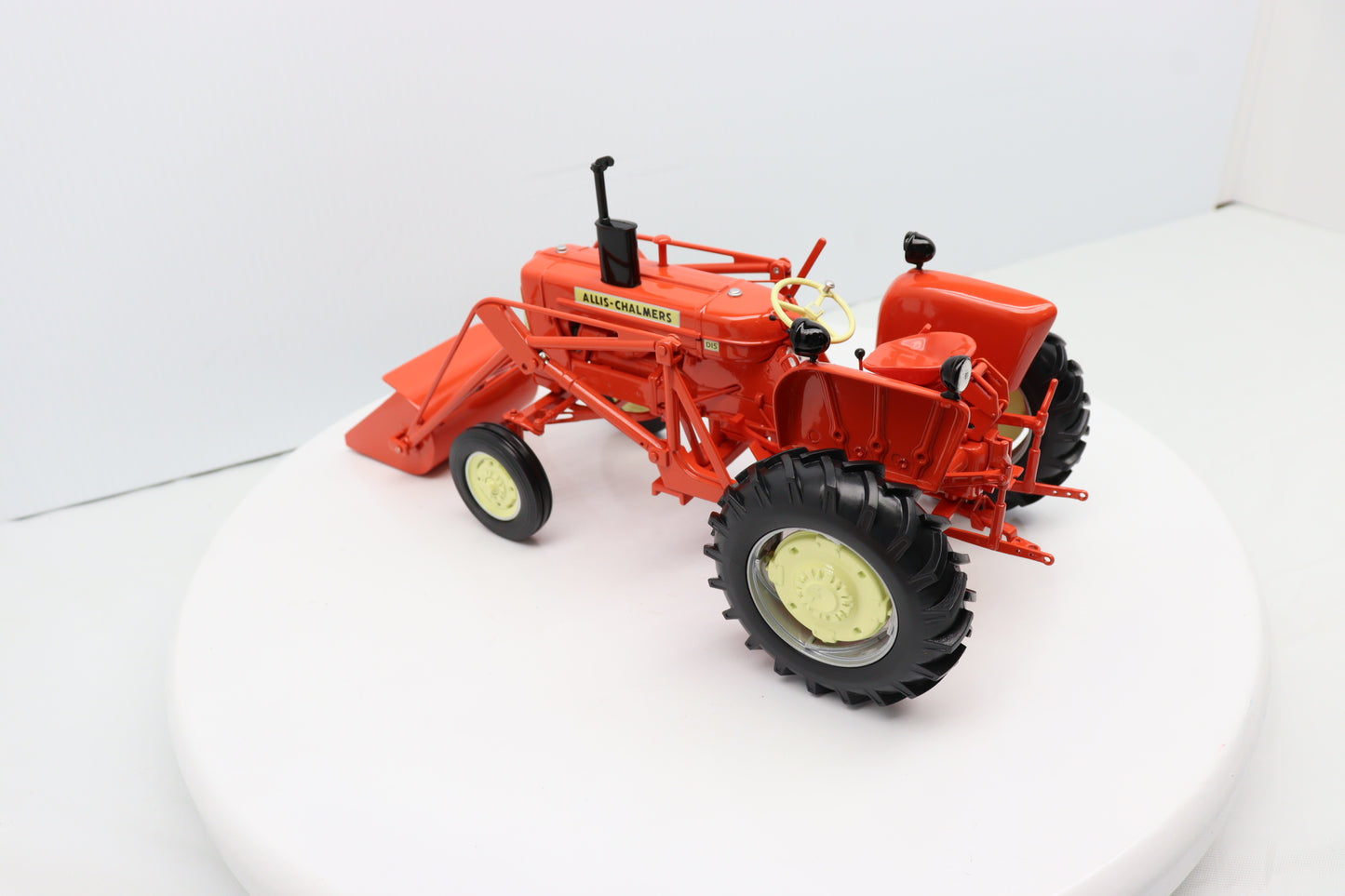 1/16 Allis Chalmers D-15 SCT939