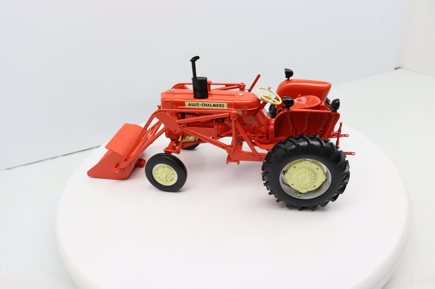 1/16 Allis Chalmers D-15 SCT939