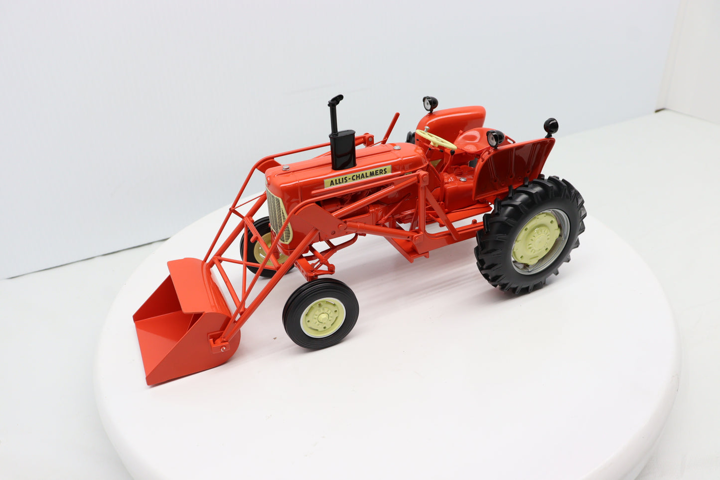 1/16 Allis Chalmers D-15 SCT939