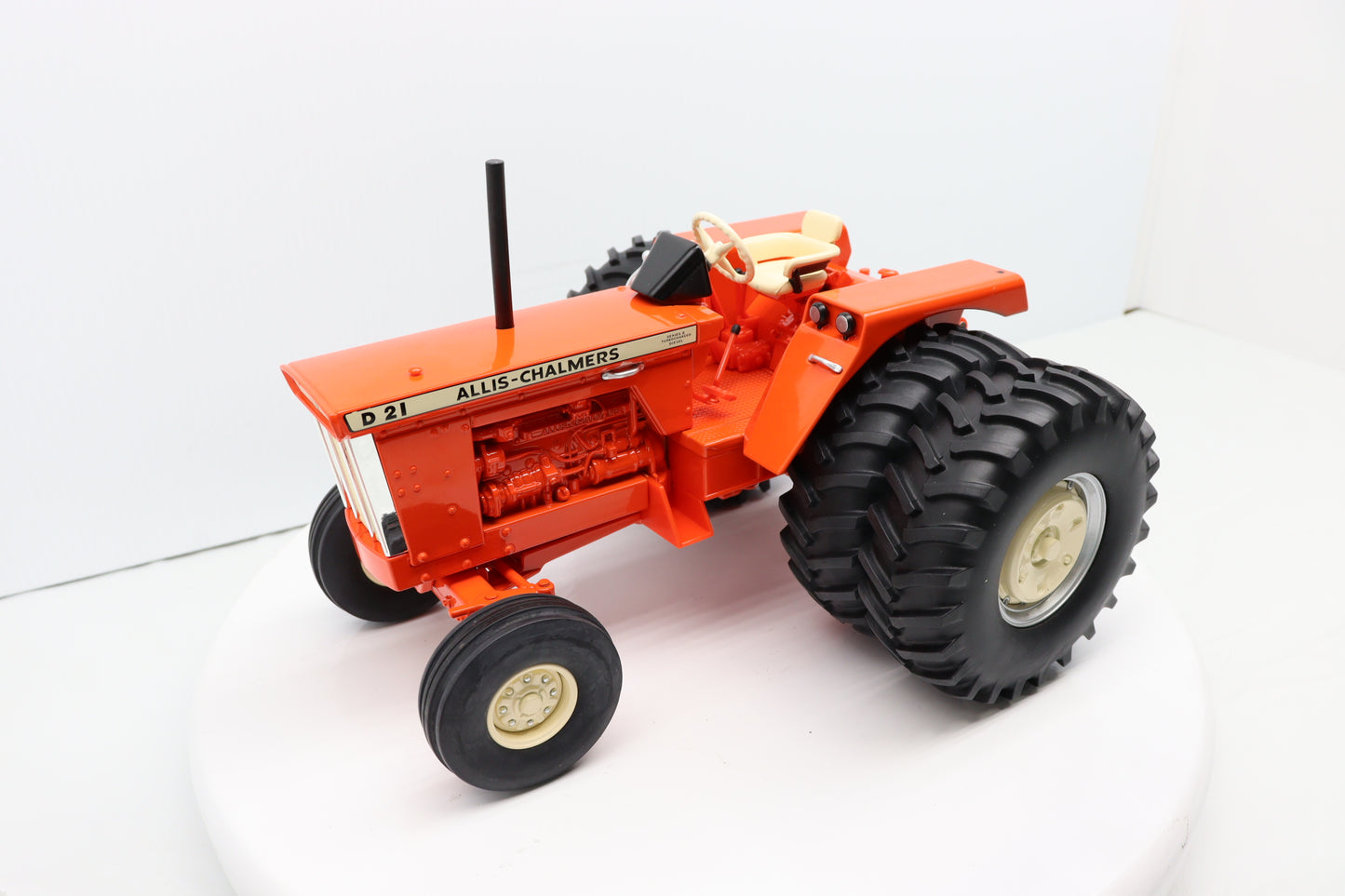1/16 Allis Chalmers D21 16407OTP