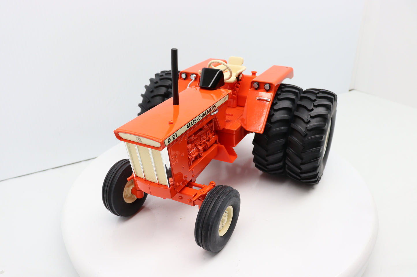 1/16 Allis Chalmers D21 16407OTP
