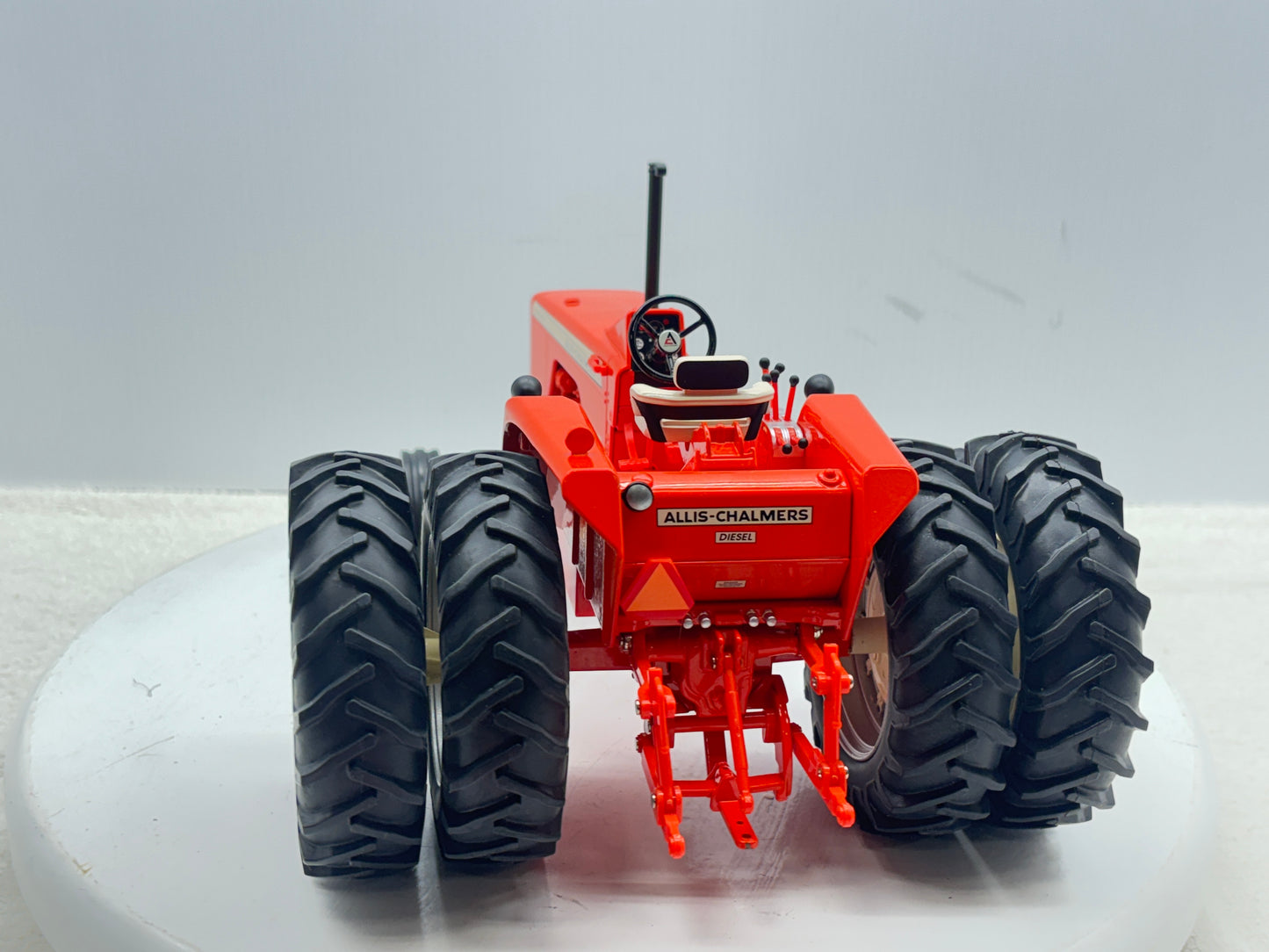 1/16 Allis-Chalmers One-Ninety