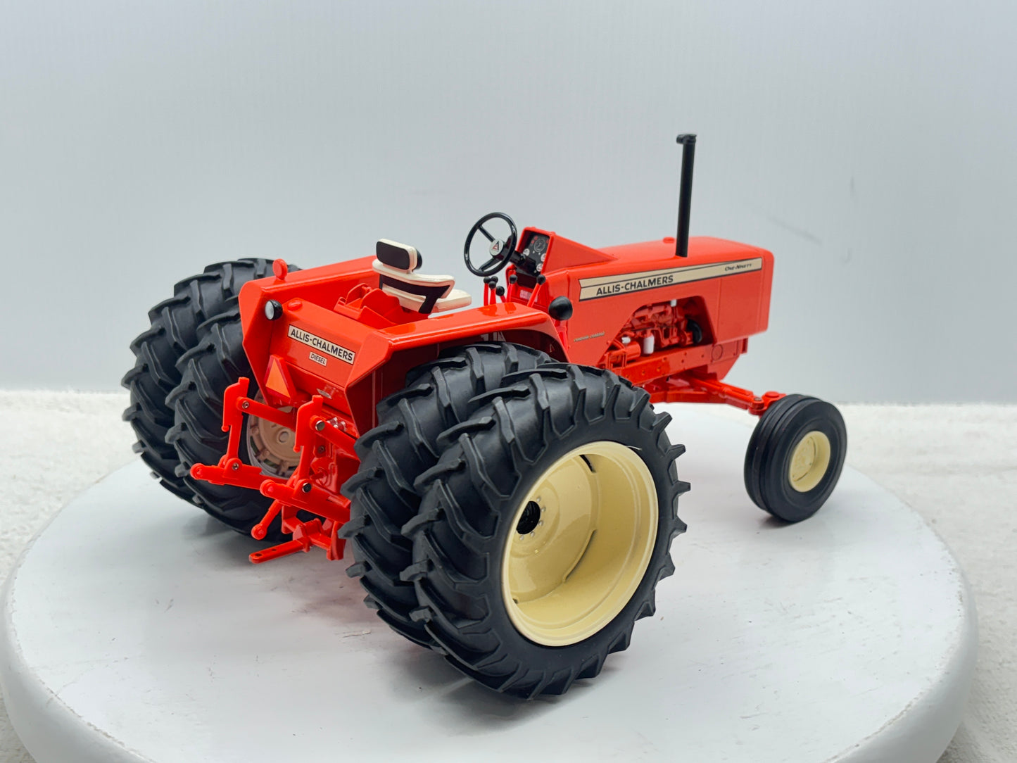 1/16 Allis-Chalmers One-Ninety