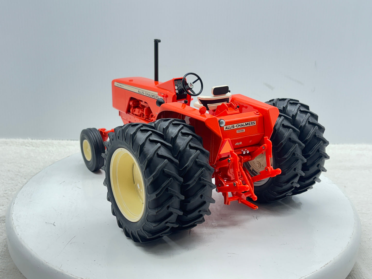 1/16 Allis-Chalmers One-Ninety
