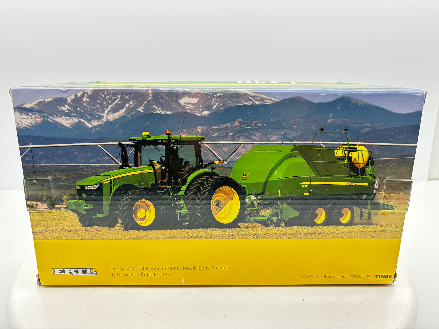1/32 John Deere L340