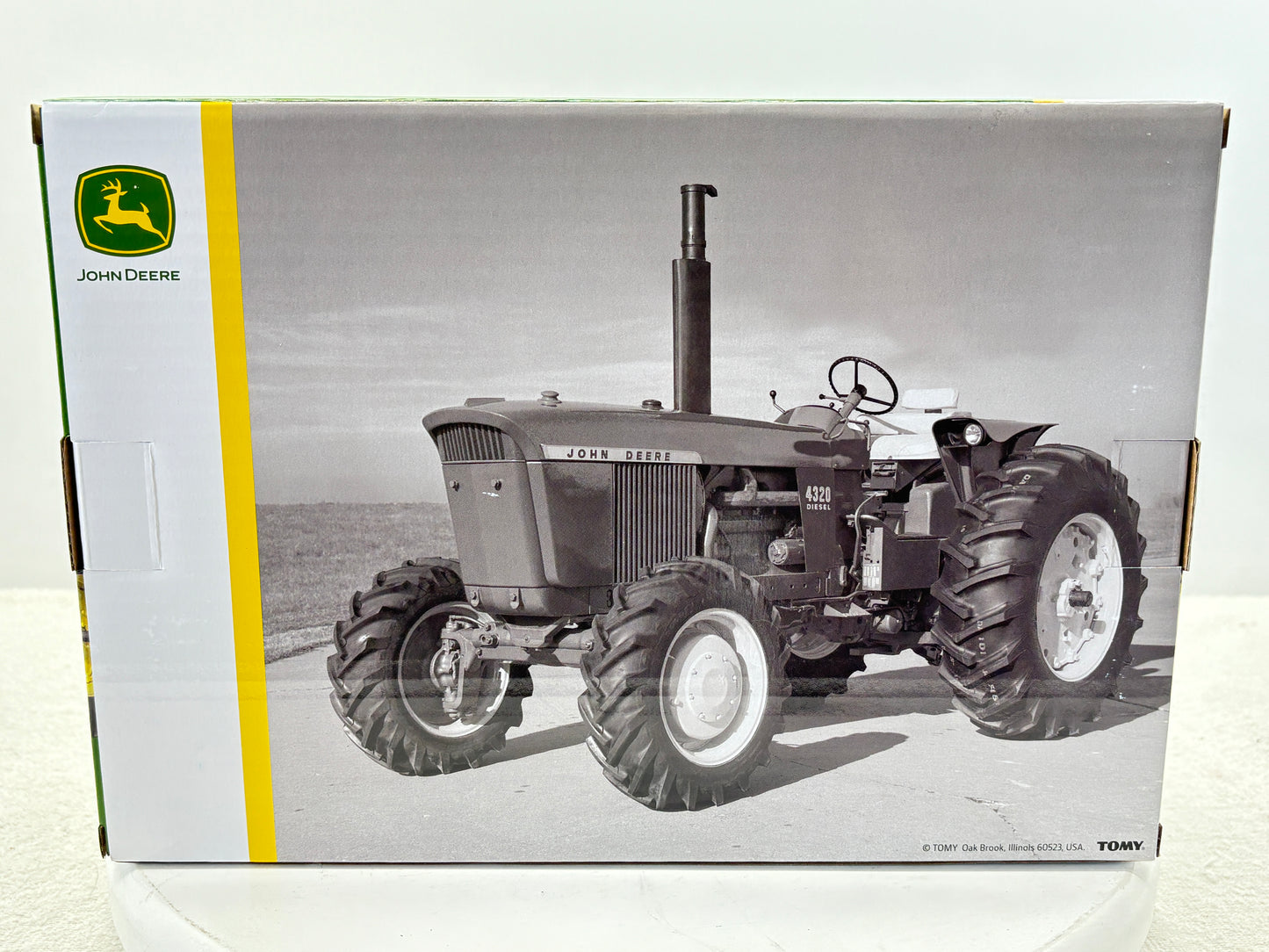1/16 John Deere 4320 MFWD Prestige