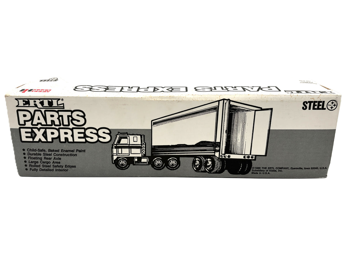 1/25 Case IH Parts Express Truck and Trailer