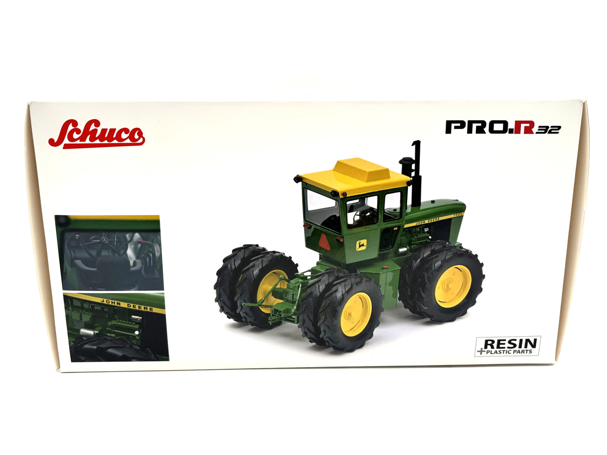 1/32 John Deere 7520