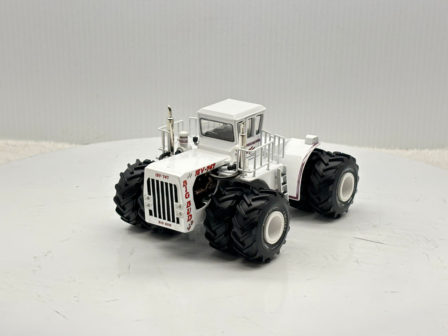 1/64 Big Bud 16V-747 1100HP