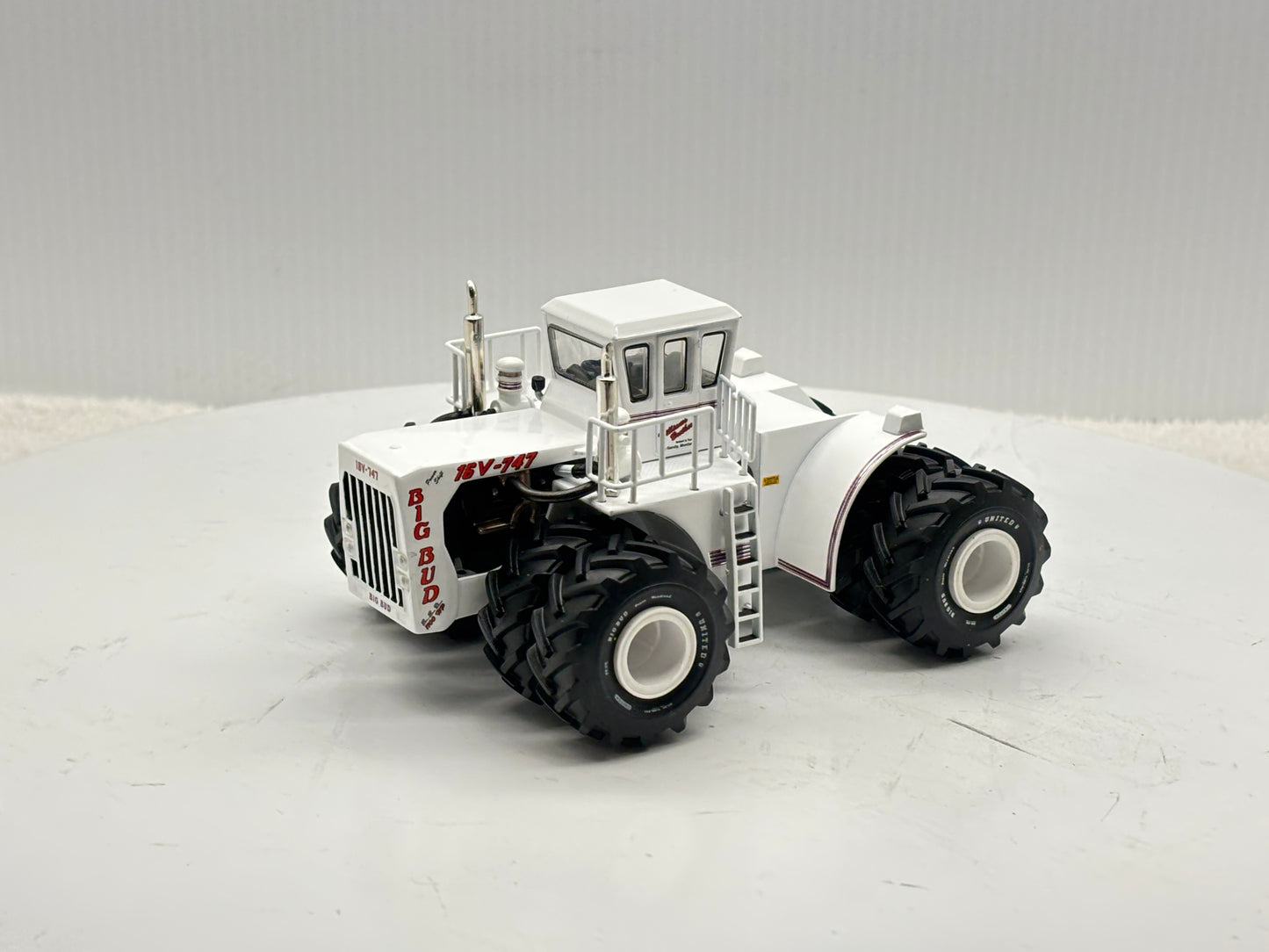 1/64 Big Bud 16V-747 1100HP