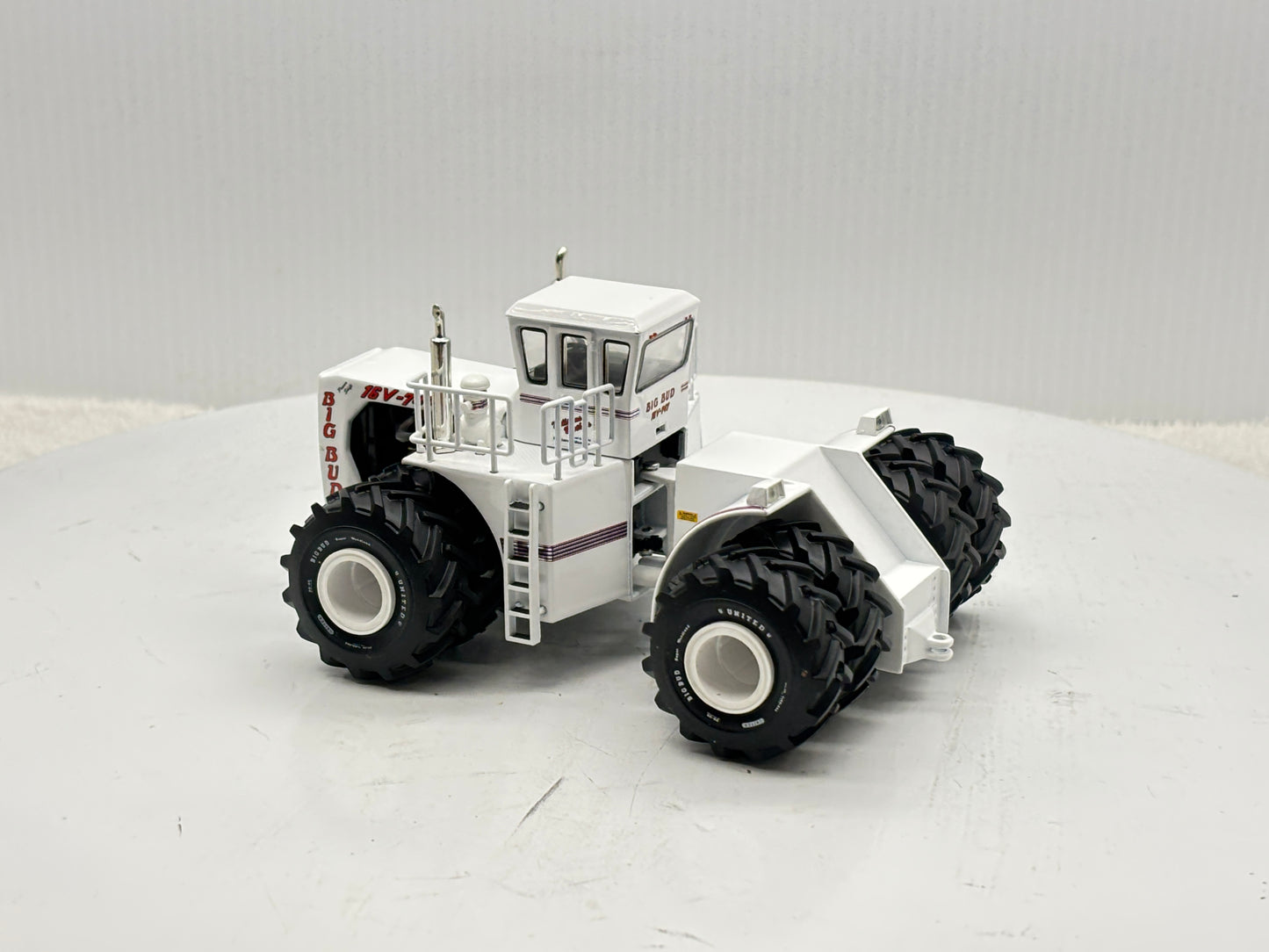 1/64 Big Bud 16V-747 1100HP