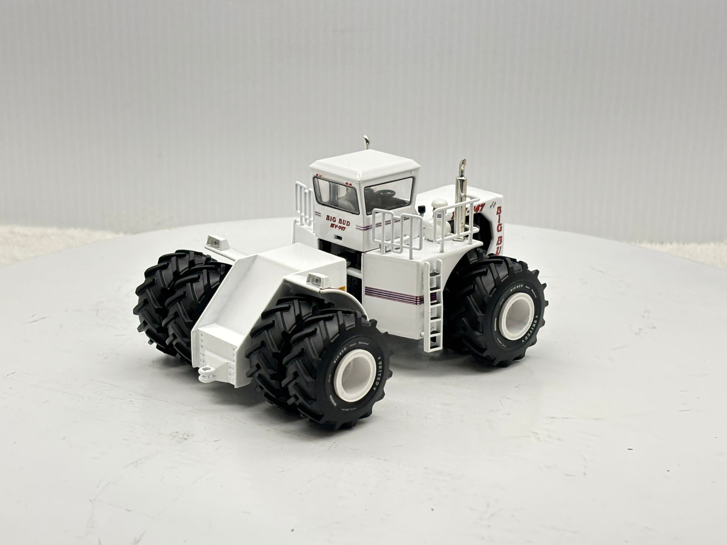 1/64 Big Bud 16V-747 1100HP