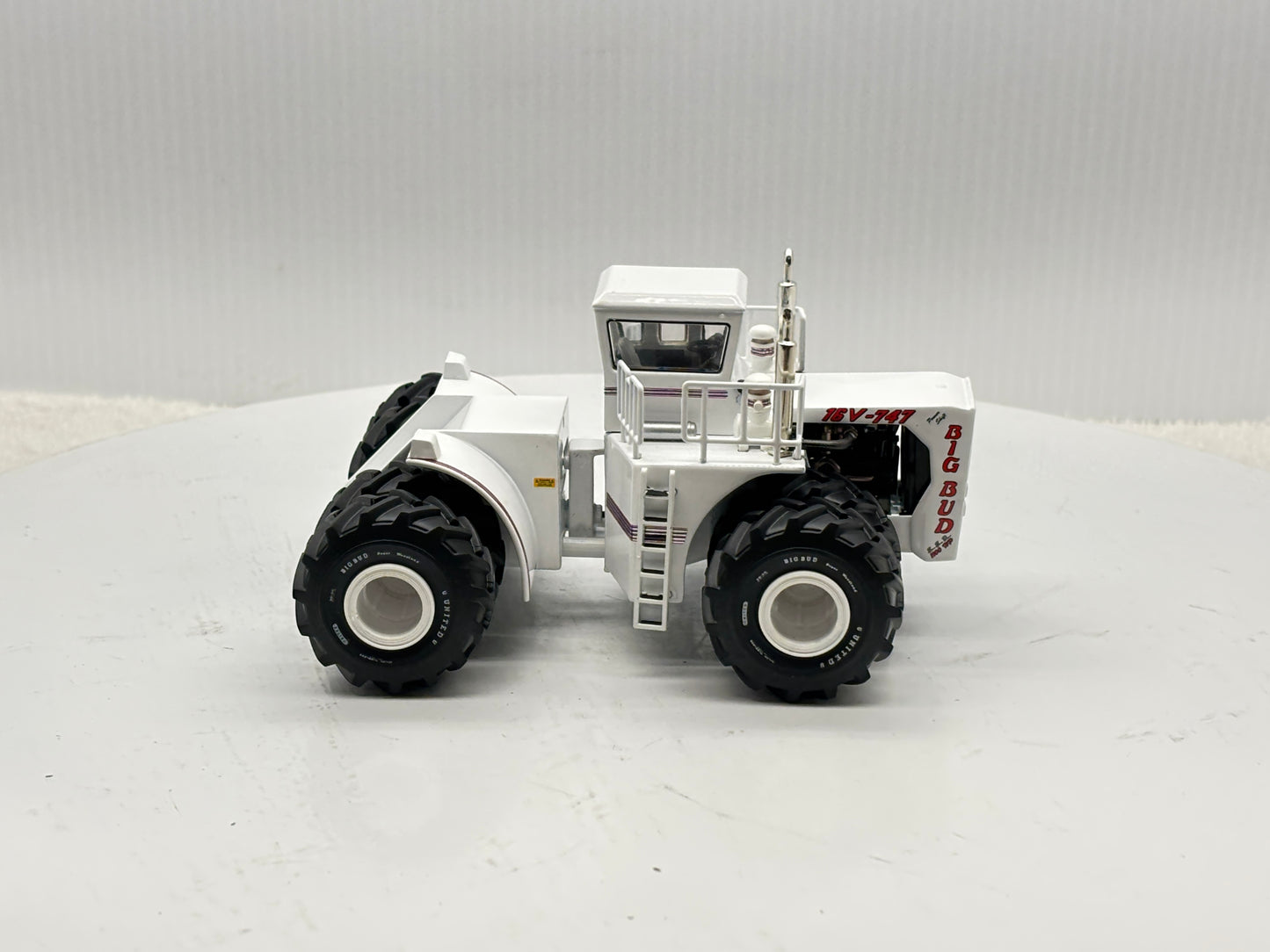 1/64 Big Bud 16V-747 1100HP