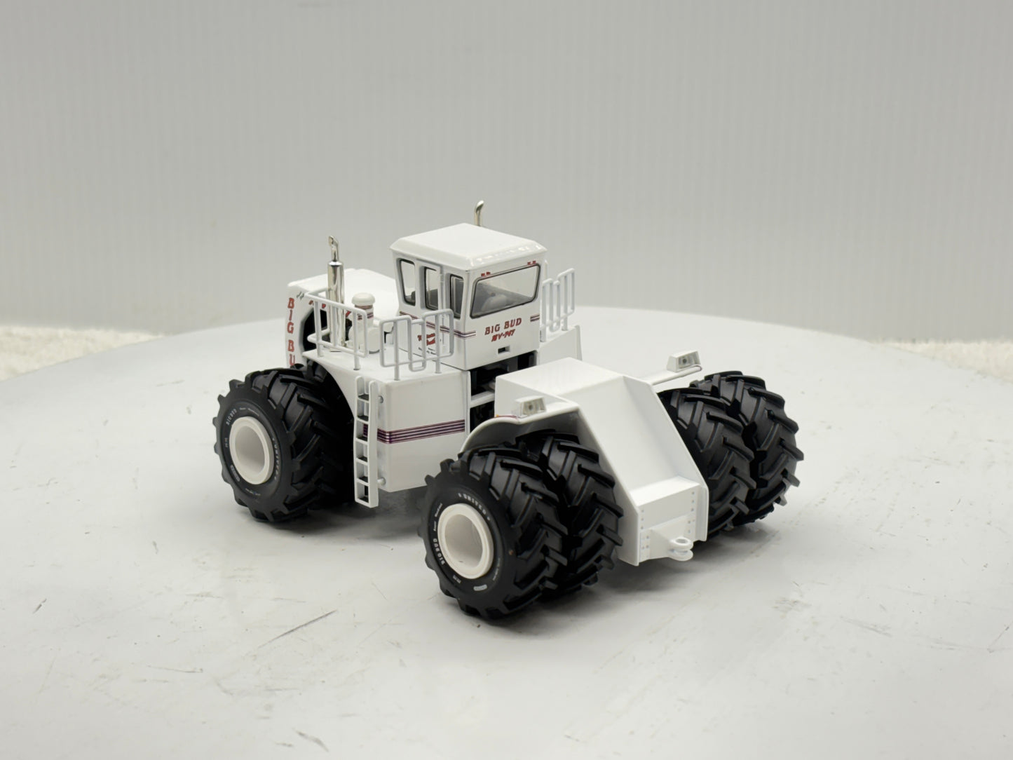 1/64 Big Bud 16V-747 1100HP