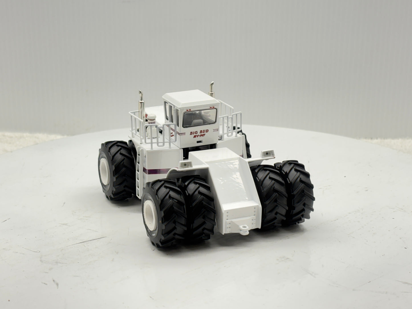 1/64 Big Bud 16V-747 1100HP