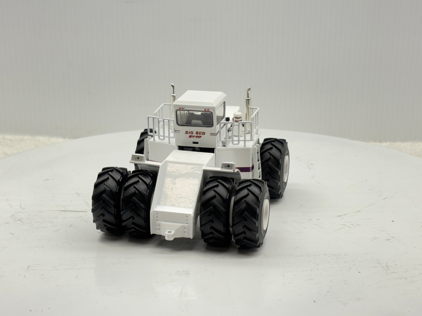 1/64 Big Bud 16V-747 1100HP