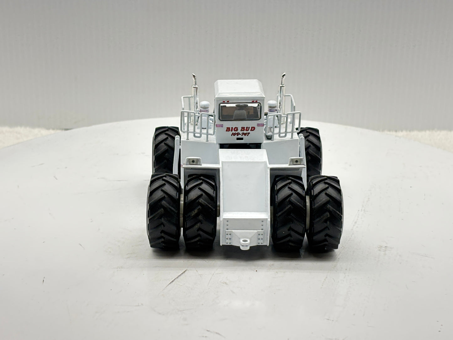 1/64 Big Bud 16V-747 900HP