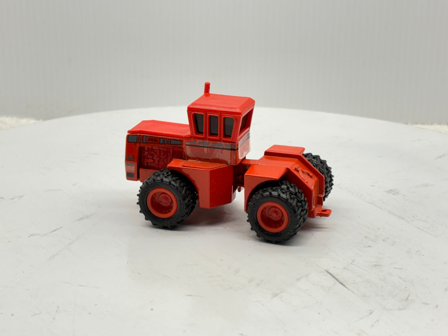 1/64 Big Bud 525-84 Industrial