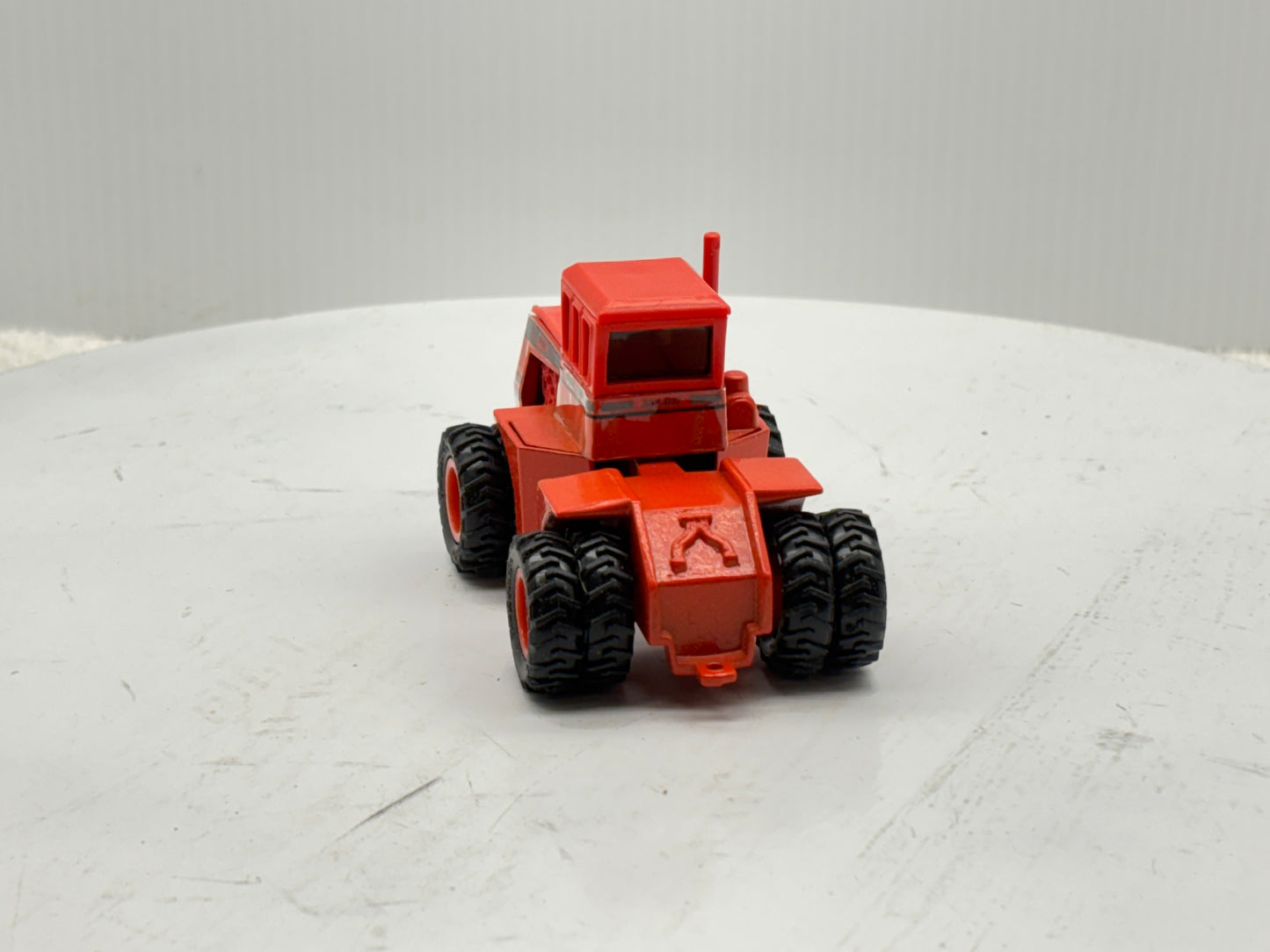 1/64 Big Bud 525-84 Industrial
