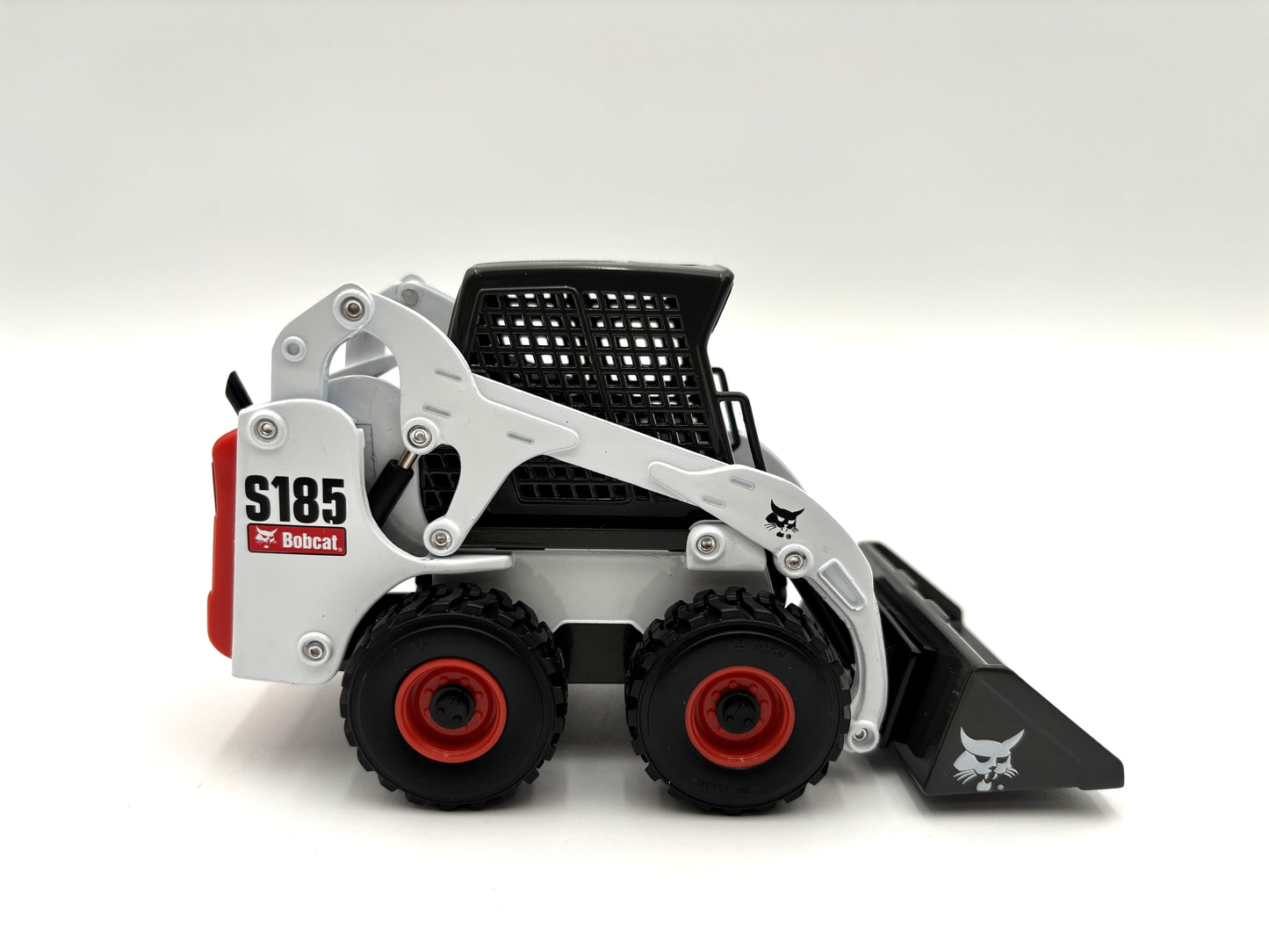 1/25 Bobcat S185 Skid-Steer Loader