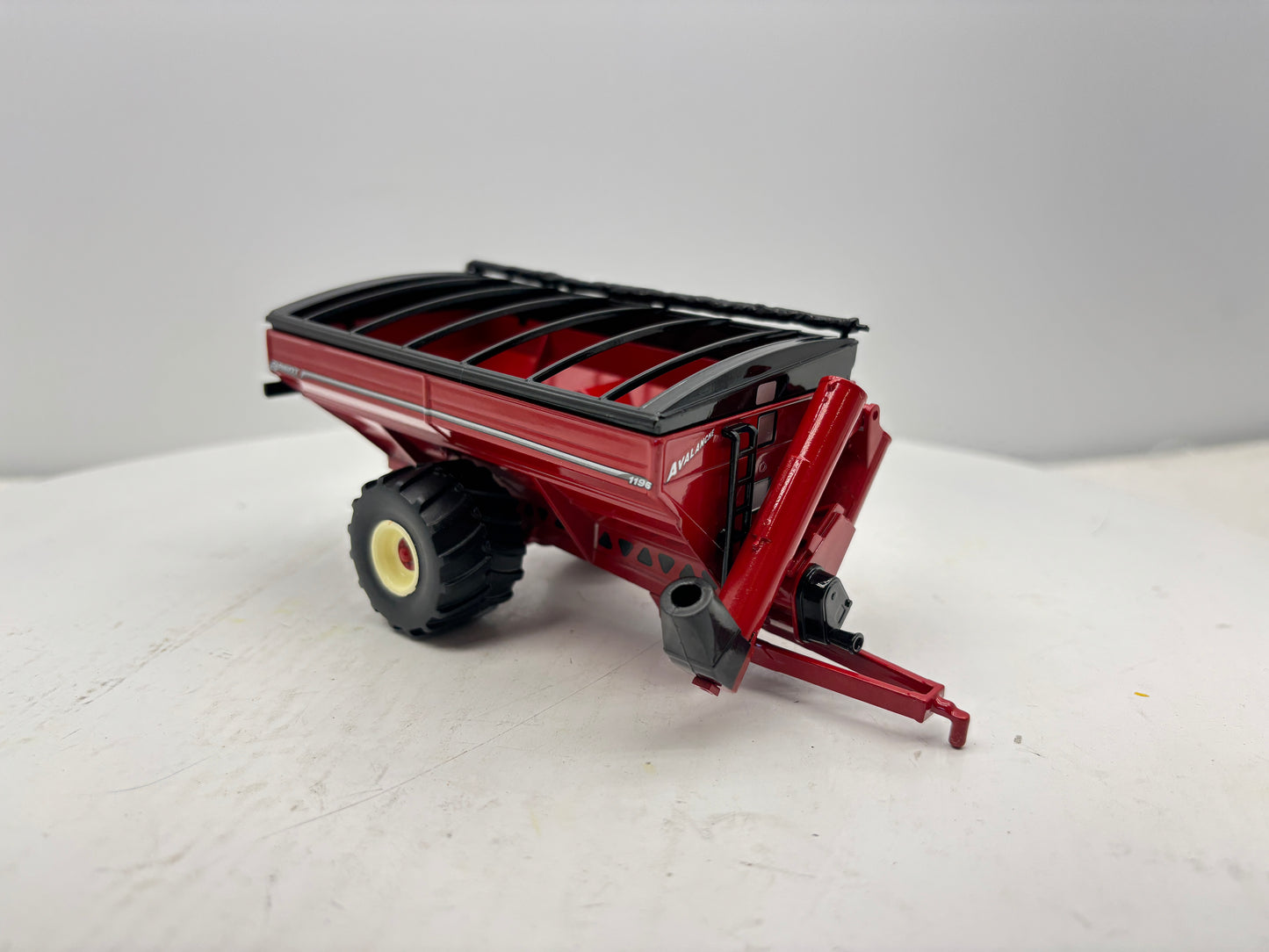 1/64 Brent 1196 Flotation Red Singles