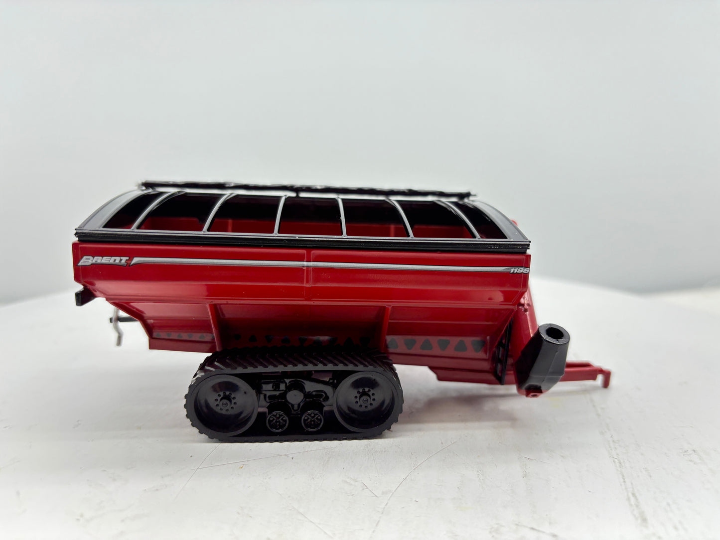 1/64 Brent 1196 Tracked Grain Cart
